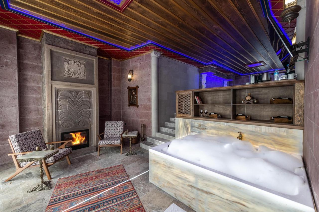 Foremanson Cave Hotel Nar ภายนอก รูปภาพ