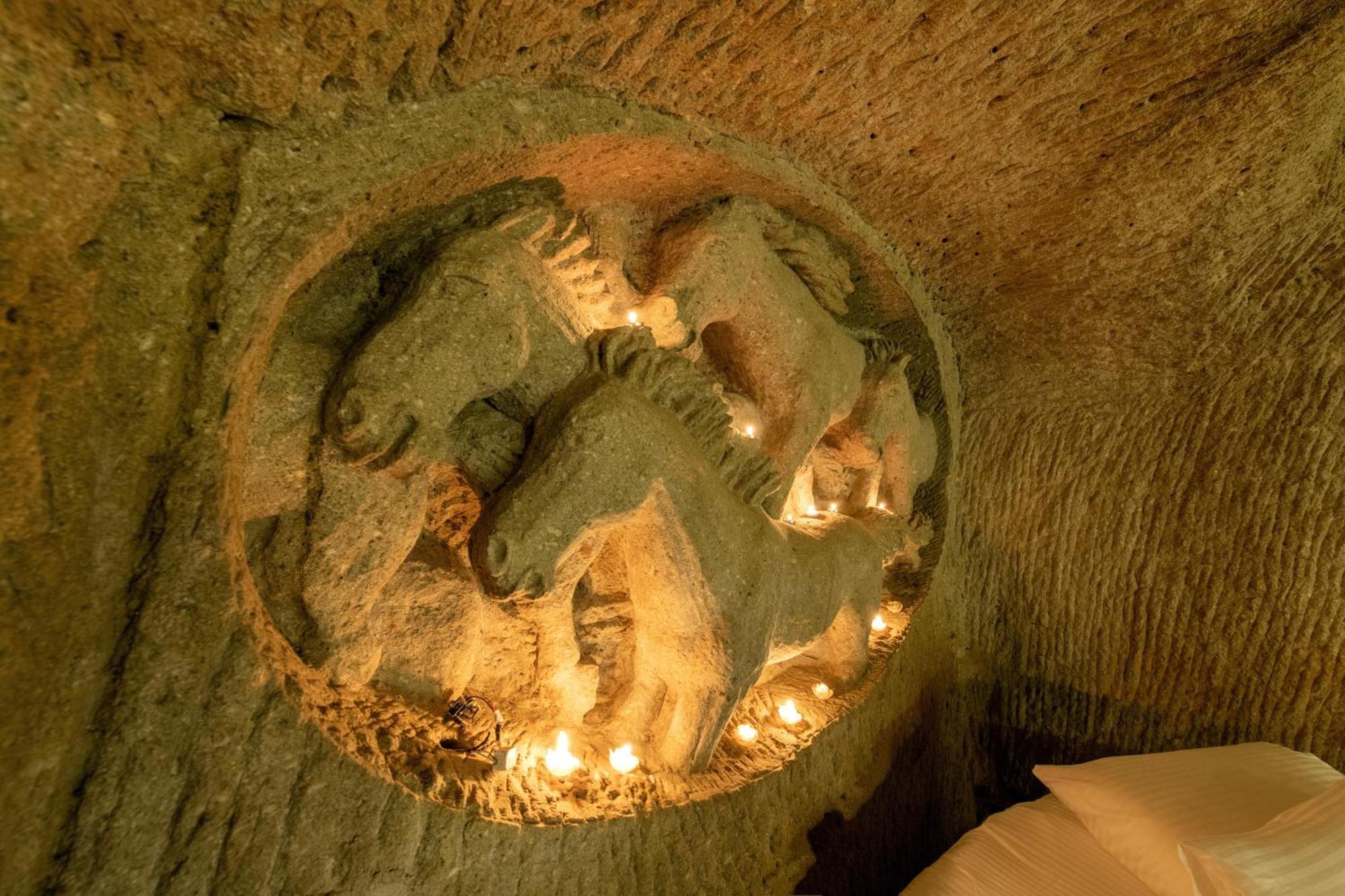 Foremanson Cave Hotel Nar ภายนอก รูปภาพ